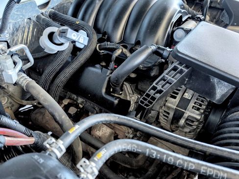 Used 2018 Chevrolet Silverado 1500 LT image 39