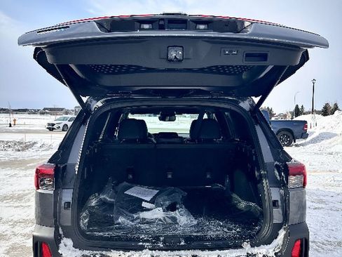 New 2026 Subaru Outback Limited image 7