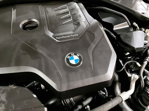 Used 2024 BMW 330i xDrive Sedan w/ Convenience Package image 32