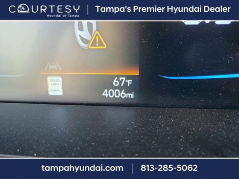 Certified 2025 Hyundai Elantra Sport image 22