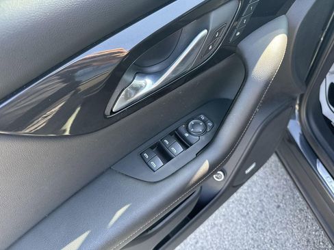 Used 2020 Chevrolet Blazer Premier w/ Driver Confidence II Package image 23