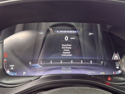 Used 2025 RAM 1500 Limited image 18