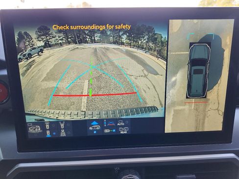 Used 2025 Toyota 4Runner TRD Sport Premium image 17