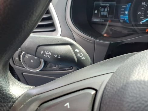 Used 2023 Ford Edge SE AWD/4WD image 18