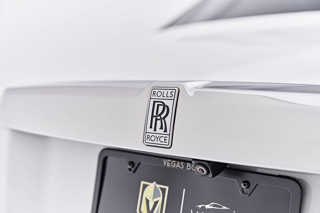 Used 2021 Rolls-Royce Phantom Sedan RWD image 26