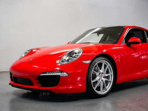 Used 2014 Porsche 911 Carrera RWD image 28