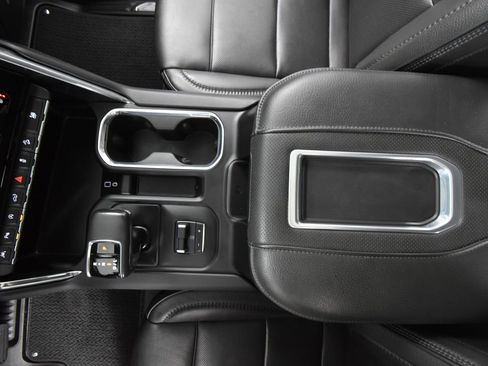 Used 2022 GMC Sierra 1500 Denali image 42