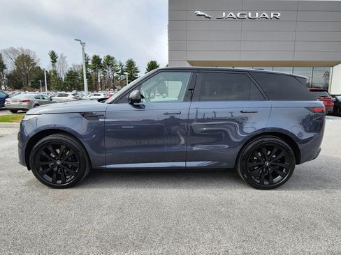 Certified 2025 Land Rover Range Rover Sport Dynamic SE image 5