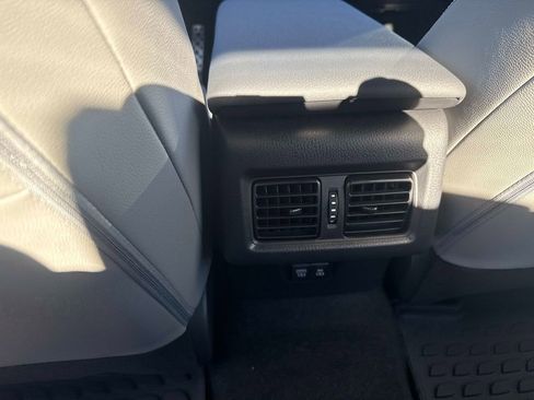 Used 2026 Toyota Camry SE w/ Convenience Package image 15