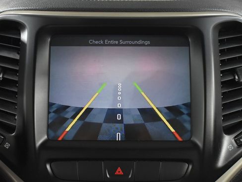 Used 2014 Jeep Cherokee Limited w/ Luxury Group image 20