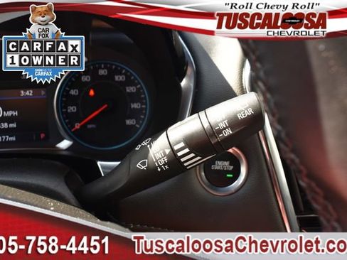 Used 2023 Chevrolet Traverse LT FWD image 32