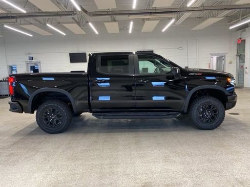 New 2026 Chevrolet Silverado 1500 ZR2 AWD/4WD image 4