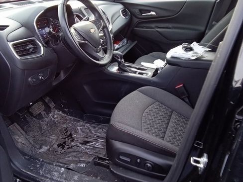 Used 2024 Chevrolet Equinox LT w/ LPO, Floor Liner Package image 6