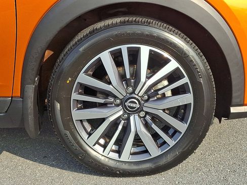 Certified 2023 Nissan Kicks SR w/ SR Premium Package image 10