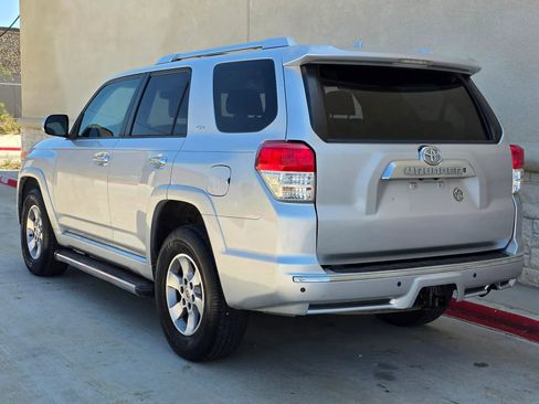 Used 2011 Toyota 4Runner SR5 AWD/4WD image 6