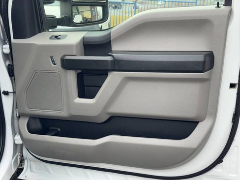 Used 2019 Ford F250 XL w/ Power Equipment Group image 51