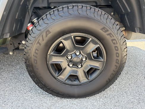 Used 2021 Jeep Gladiator Mojave w/ Trailer Tow Package AWD/4WD image 28