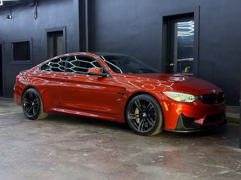 Used 2015 BMW M4 Coupe RWD image 11