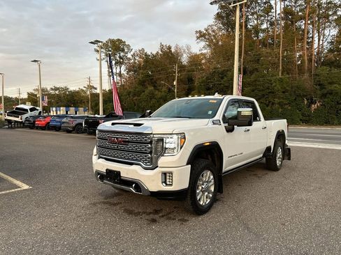 Used 2022 GMC Sierra 3500 Denali image 12