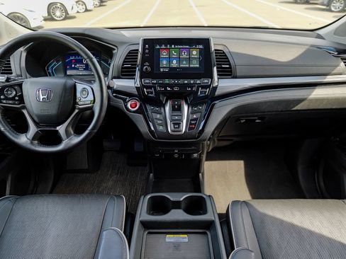 Used 2023 Honda Odyssey Elite image 41
