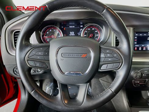 Used 2022 Dodge Charger SXT RWD image 14