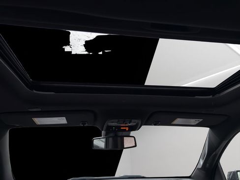 New 2026 Chevrolet Colorado ZR2 w/ Technology Package image 27