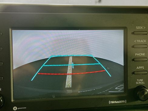 Used 2020 Toyota RAV4 XLE Premium image 23