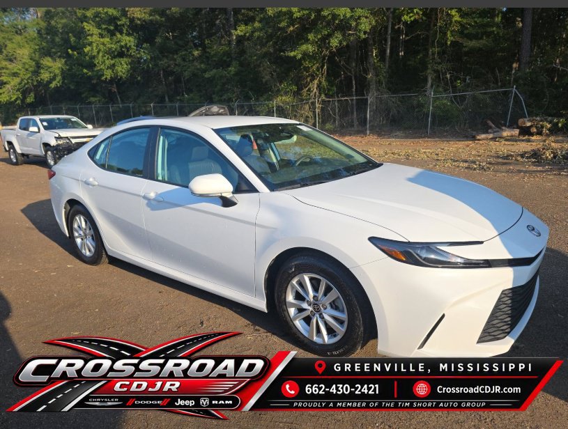 Used 2026 Toyota Camry LE FWD image 1