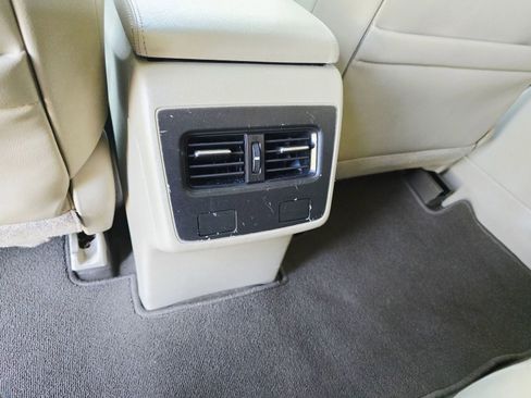 Used 2017 Acura RDX FWD image 41