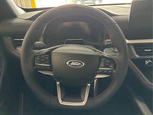 New 2025 Ford Explorer ST-Line image 9
