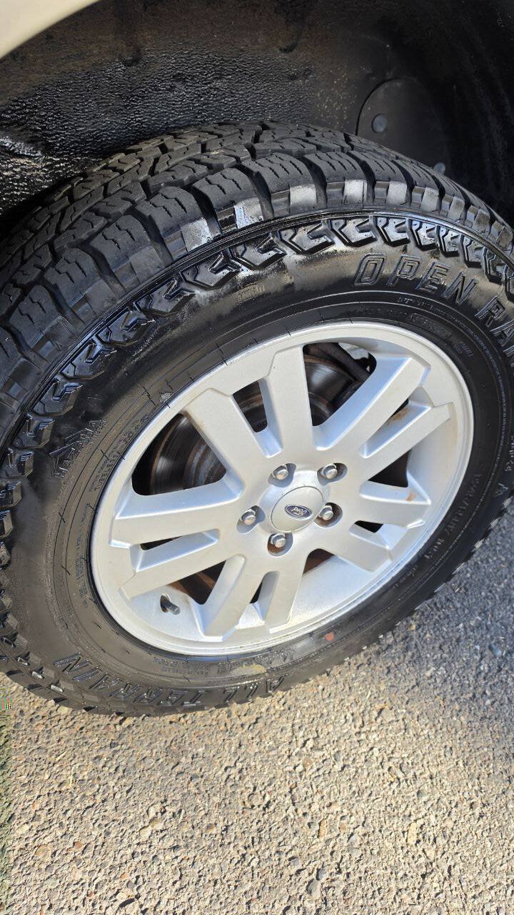 Used 2009 Ford Explorer Eddie Bauer AWD/4WD image 15
