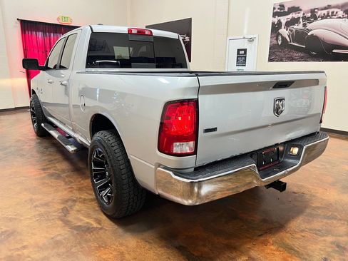 Used 2017 RAM 1500 Classic SLT image 8