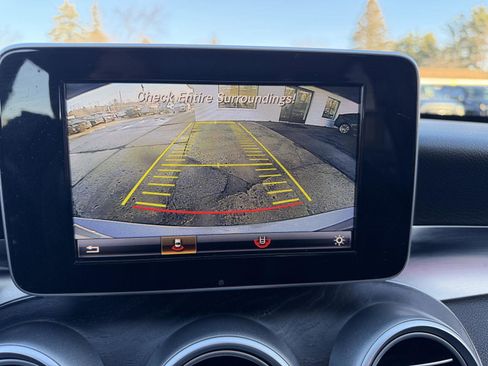 Used 2015 Mercedes-Benz C 300 4MATIC Sedan image 15