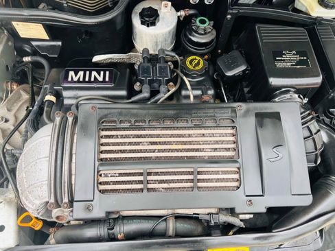 Used 2004 MINI Cooper S image 35