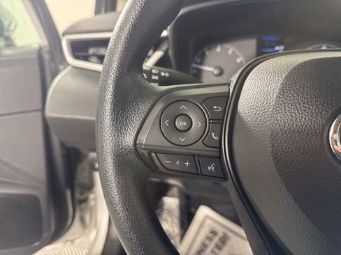 Used 2024 Toyota Corolla LE image 30