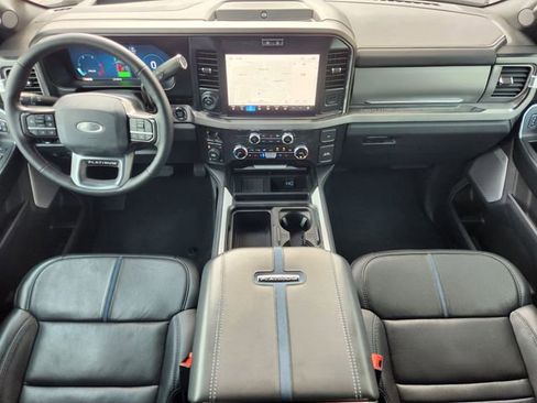 Used 2025 Ford F250 Platinum image 23