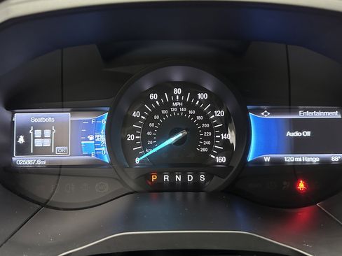 Used 2024 Ford Edge Titanium image 10