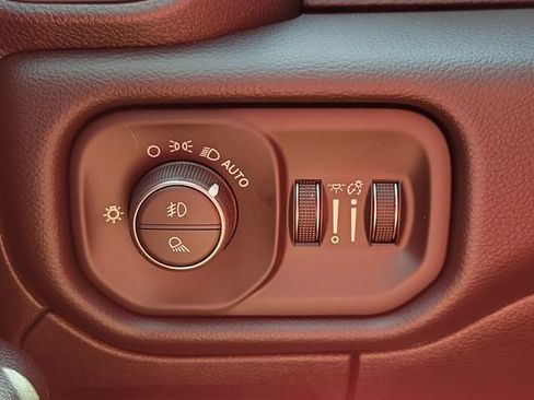 New 2026 RAM 1500 Big Horn AWD/4WD image 23