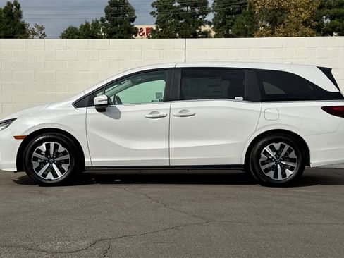 New 2026 Honda Odyssey EX-L image 7