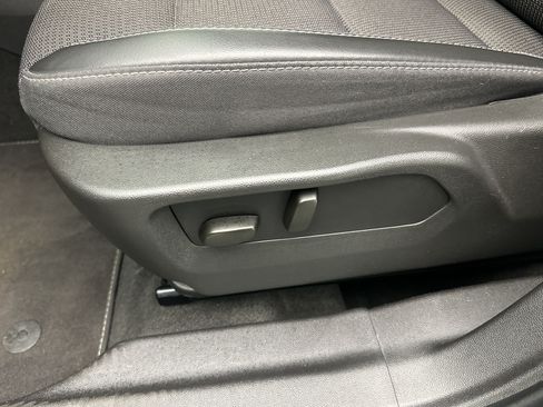 Certified 2023 Buick Envision Preferred AWD/4WD image 14