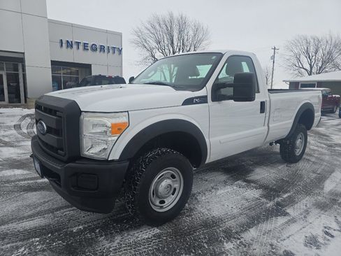 Used 2014 Ford F250 XL image 2