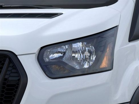New 2025 Ford Transit 250 Low Roof RWD image 18