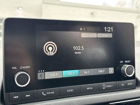 Used 2025 Honda Civic Sport image 25