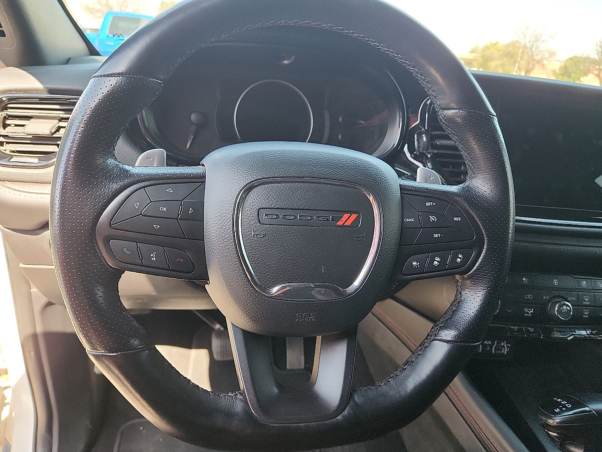Used 2021 Dodge Durango R/T w/ Technology Group RWD image 12
