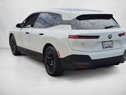 Used 2024 BMW iX xDrive50 w/ Convenience Package AWD/4WD image 8