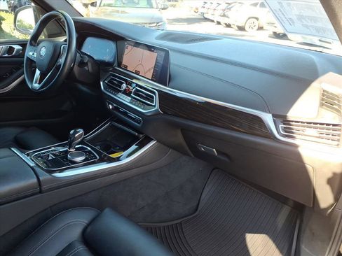 Used 2020 BMW X5 sDrive40i w/ Premium Package image 12