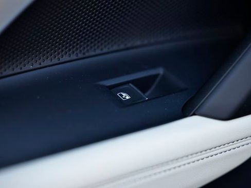 New 2025 Audi Q5 2.0T Premium image 23