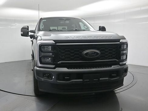 New 2026 Ford F250 Lariat w/ Black Appearance Package image 52