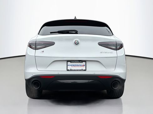 Used 2024 Alfa Romeo Stelvio Sprint AWD/4WD image 17