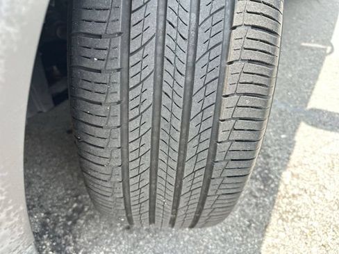 Used 2014 Ford Escape Titanium FWD image 11